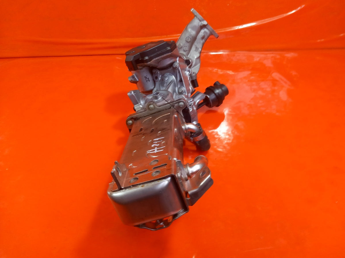 ebay-src:https://i.ebayimg.com/00/s/mtiwmfgxnjaw/z/pvaaaeswxbpqqadk/$_57.jpg
