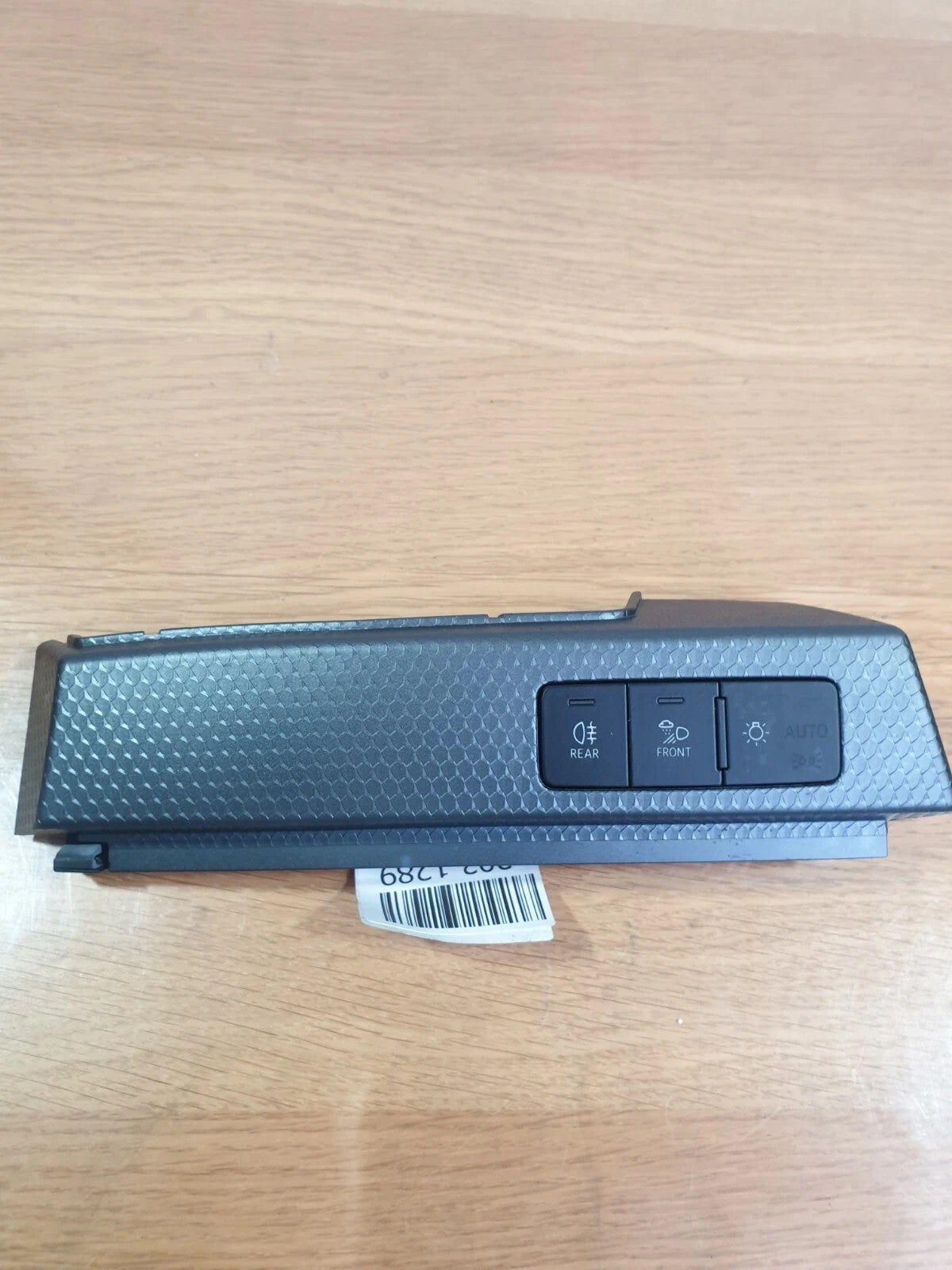 ✅Audi A1 Sport 1.0 Petrol 2020 Fog Light Switch Surround Trim 82C853189 Warranty - Image 3