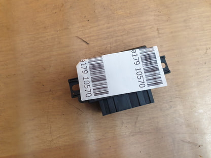 ebay-src:https://i.ebayimg.com/00/s/mtiwmfgxnjaw/z/r-saaoswsafmqxac/$_57.jpg