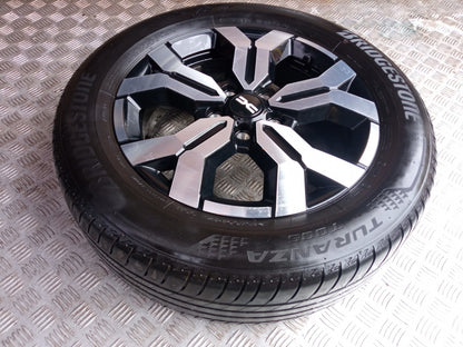 ✅Dacia Duster Journey 1.3 Petrol 2024 Alloy Wheel & Tyre 215/60 R17 403005180R - Image 2