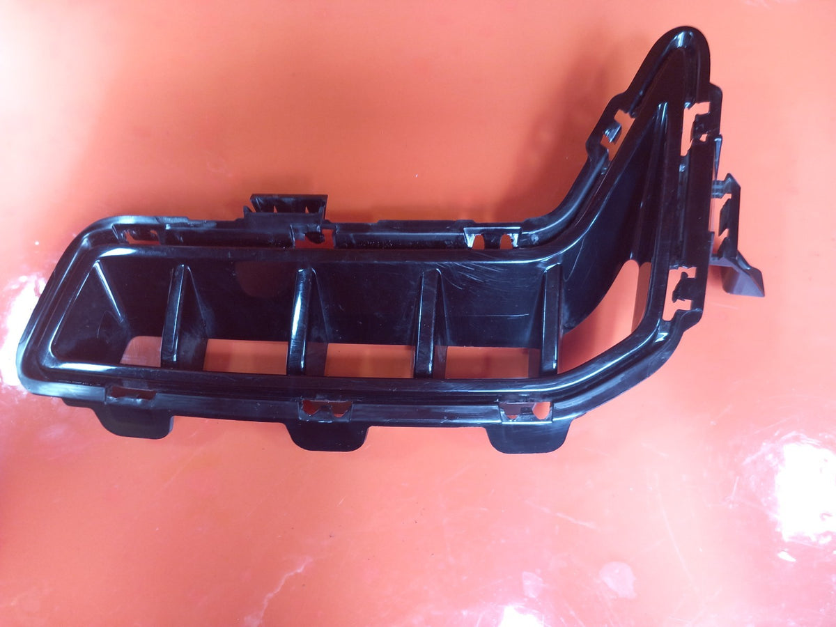 ebay-src:https://i.ebayimg.com/00/s/mtiwmfgxnjaw/z/ypoaaeswt4fqwmtl/$_57.jpg
