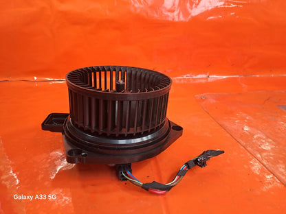 ebay-src:https://i.ebayimg.com/00/s/mtiwmfgxnjaw/z/hcaaaesw6hto5269/$_57.jpg