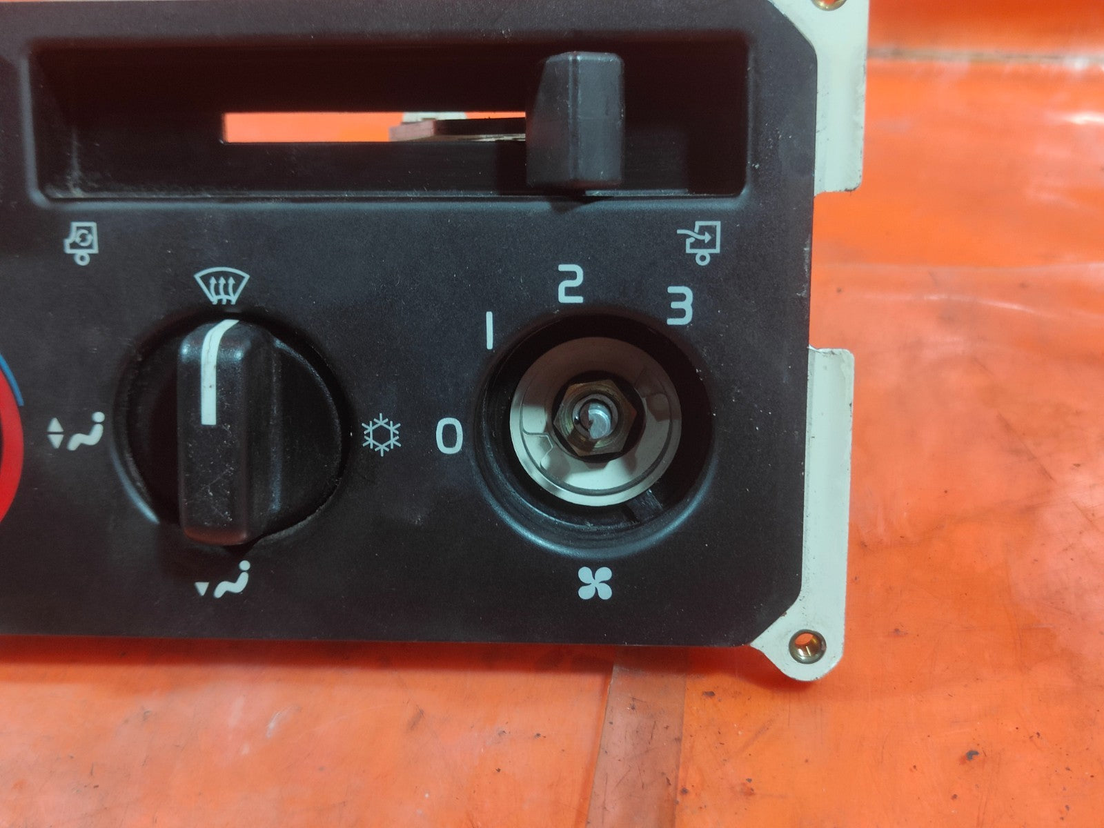 ✅2003 VOLVO FL HEATER CONTROL PANEL 3182282 + WARRANTY A324 - Image 5