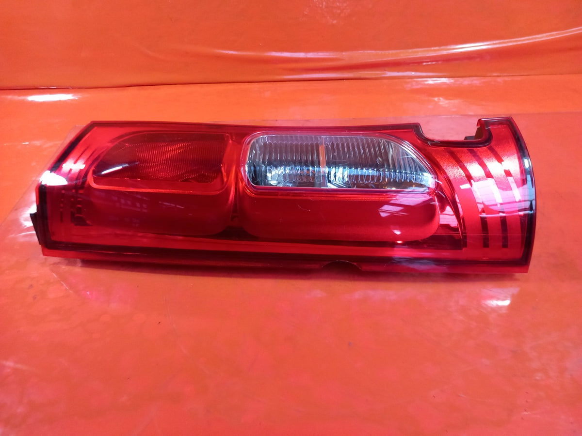 ebay-src:https://i.ebayimg.com/00/s/mtiwmfgxnjaw/z/oycaaesw46tqcy1o/$_57.jpg