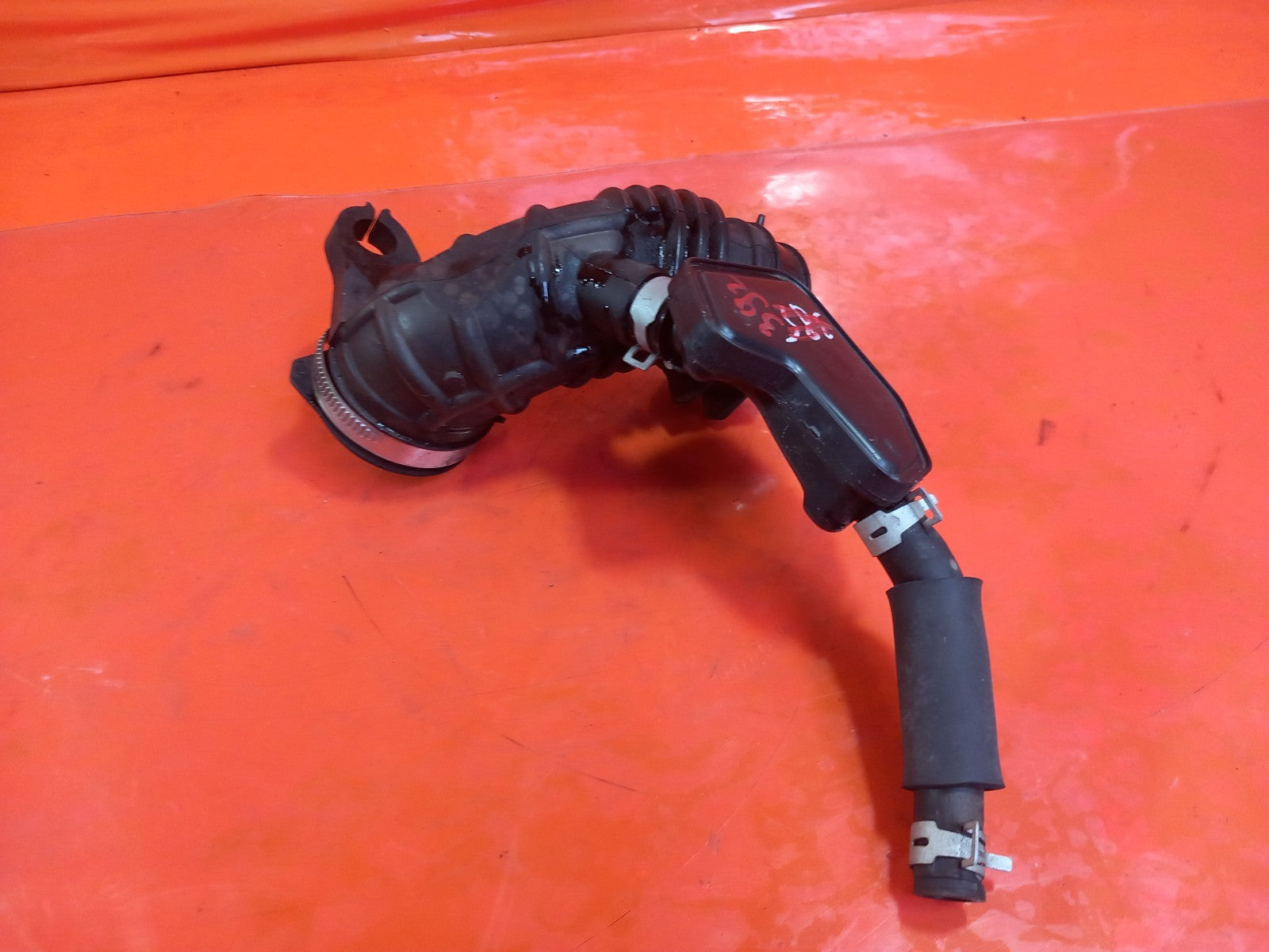 2023 Renault Captur II Air Intake Pipe 165783316R Warranty A392 - Image 4