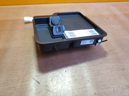 ✅2023 BMW Z4 G29 SDRIVE20i 2.0P WIRELESS CHARGING TRAY 6809005 + WARRANTY A171 - Image 7