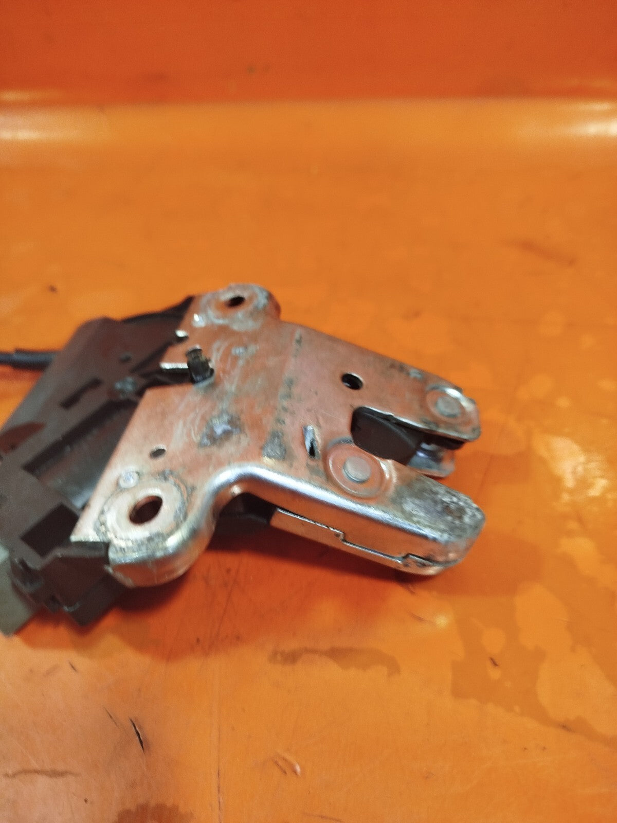 ebay-src:https://i.ebayimg.com/00/s/mtywmfgxmjaw/z/ur4aaoswshxni09z/$_57.jpg