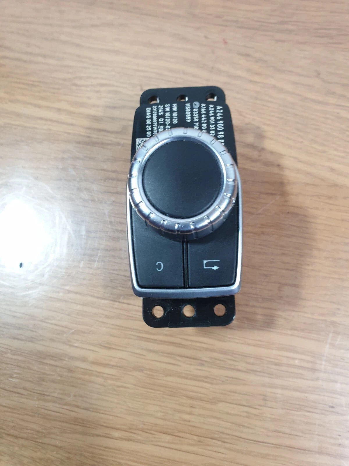 ebay-src:https://i.ebayimg.com/00/s/mtywmfgxmjaw/z/-duaaeswsjvqdbzu/$_57.jpg