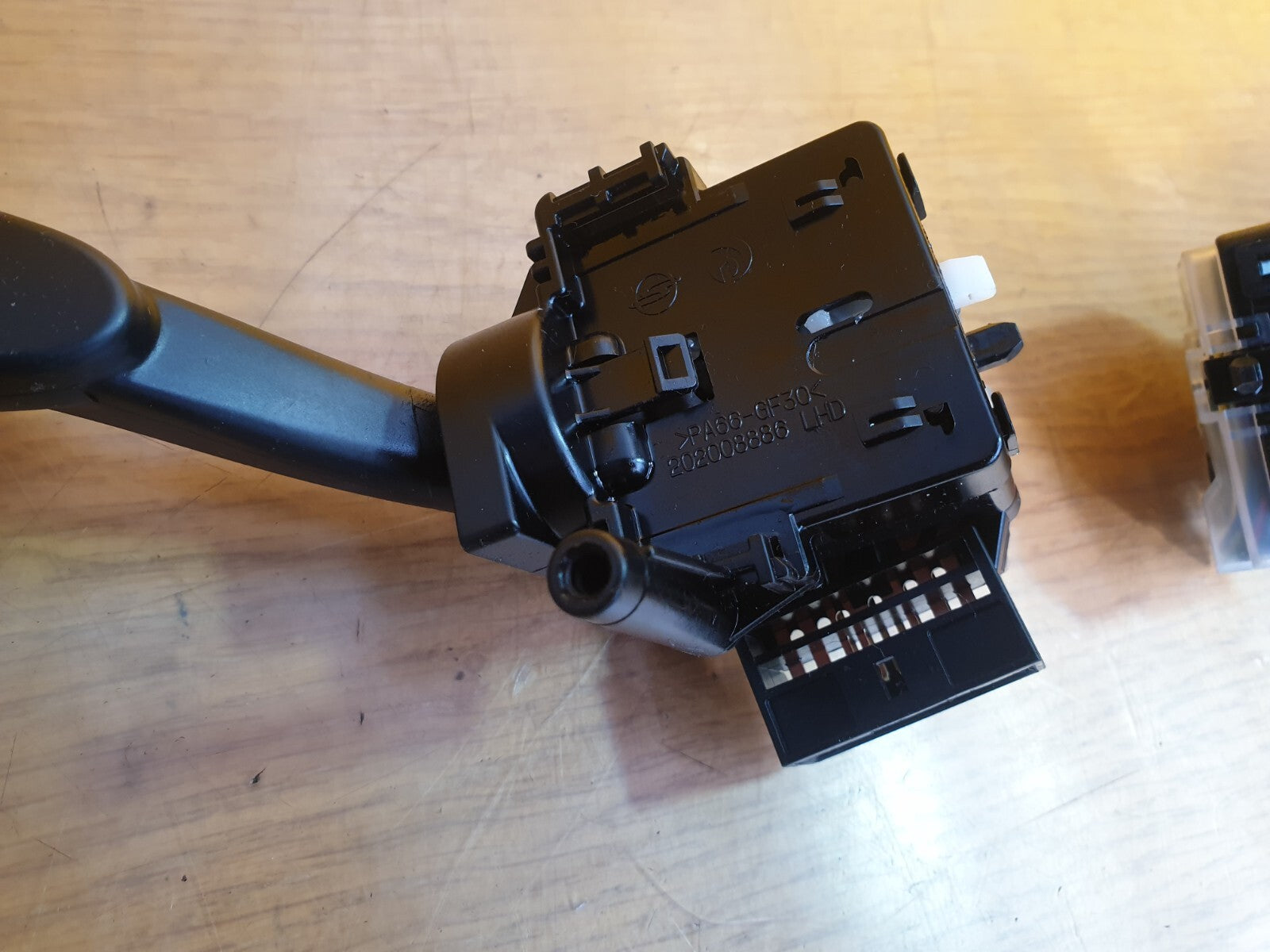 ✅Ssangyong Korando 2016 Indicator Wiper Stalk 202008890 202008886 + Warranty - Image 7