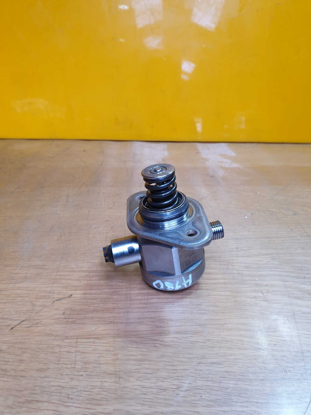 ebay-src:https://i.ebayimg.com/00/s/mtywmfgxmjaw/z/tx4aaosw-g1mx2tf/$_57.jpg