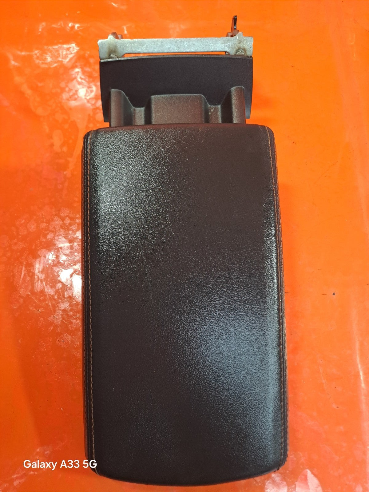 ✅2023 CUPRA FORMENTOR CENTRE CONSOLE ARMREST + WARRANTY A336 - Image 2