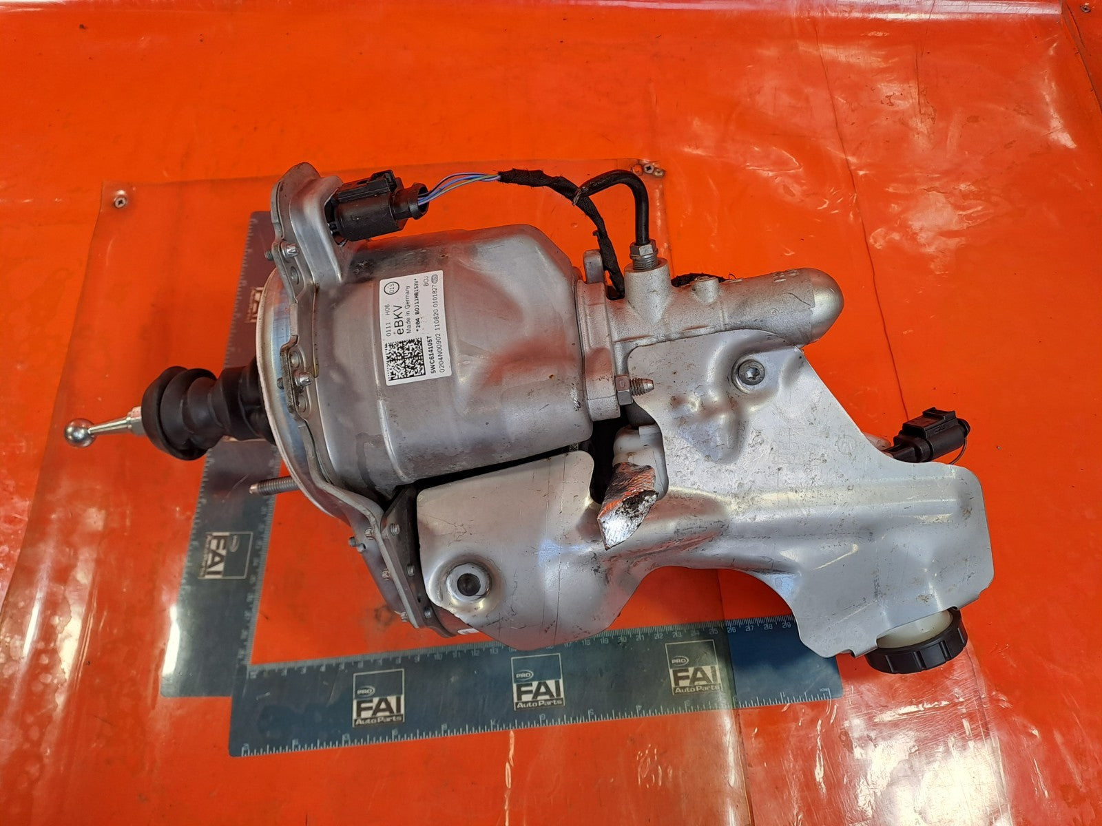 ✅VW GOLF R-LINE MK8 2.0 DIESEL 2020 BRAKE SERVO & MASTER CYLINDER 5WC614105T - Image 2