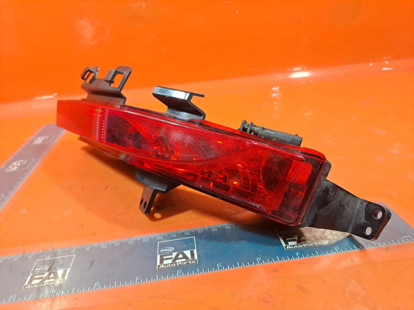 ebay-src:https://i.ebayimg.com/00/s/mtiwmfgxnjaw/z/yvsaaoswqctnofqg/$_57.jpg