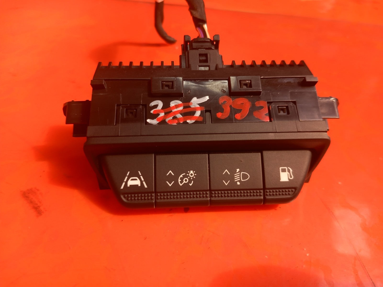 Renault Captur 1.6 Petrol 2023 Switch Block Panel Dashboard 259800229R Warranty - Image 3