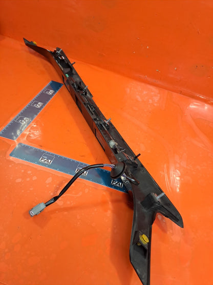 ebay-src:https://i.ebayimg.com/00/s/mtywmfgxmjaw/z/aoeaaoswqndns6r3/$_57.jpg