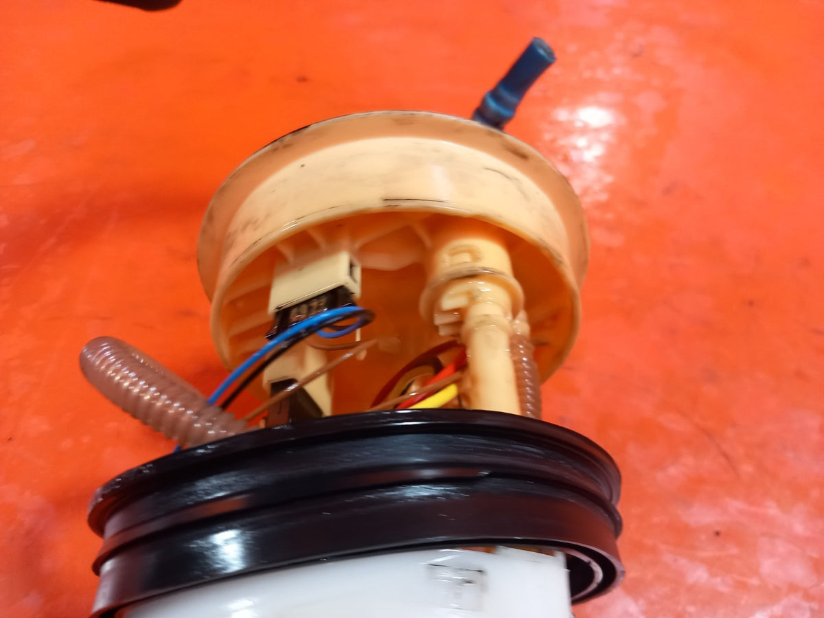 VW Transporter St-Line 2.0 Diesel 2023 Fuel Pump Sender Unit 7LA919050A A416 - Image 10