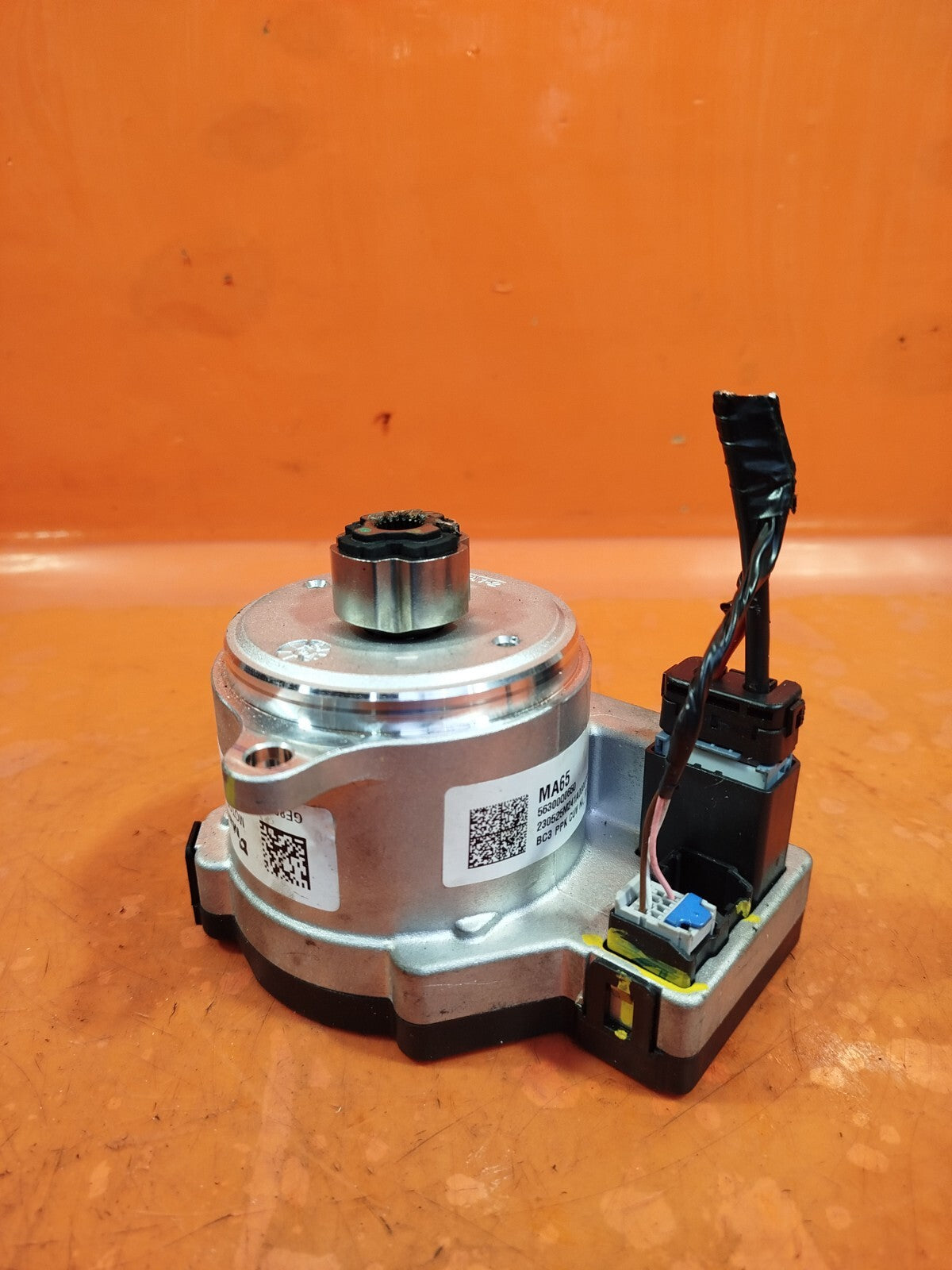 ebay-src:https://i.ebayimg.com/00/s/mtywmfgxmjaw/z/hmaaaoswb7pnhsas/$_57.jpg
