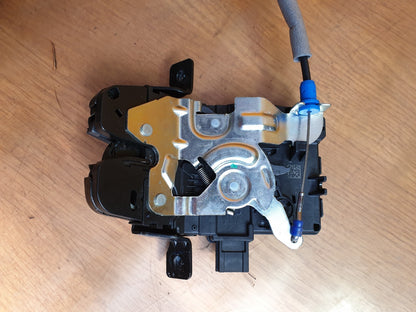 ✅2022 RANGE ROVER EVOQUE L551 REAR TAILGATE LOCK CATCH CPLA442A66AF + WARRANTY - Image 3