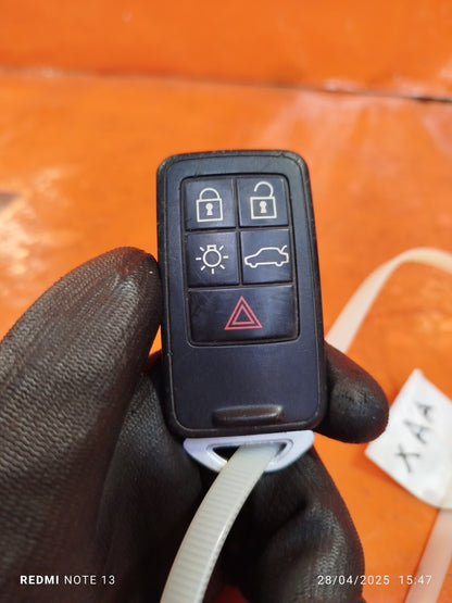 ✅12-16 VOLVO V40 5 BUTTON REMOTE SMART KEY FOB + WARRANTY xAA - Image 1