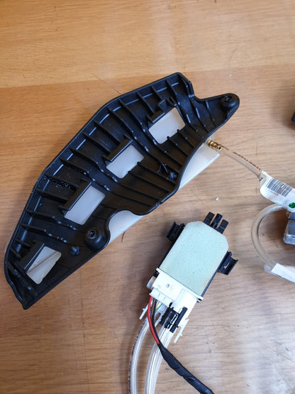 ebay-src:https://i.ebayimg.com/00/s/mtywmfgxmjaw/z/oy4aaoswsmfmgcj3/$_57.jpg