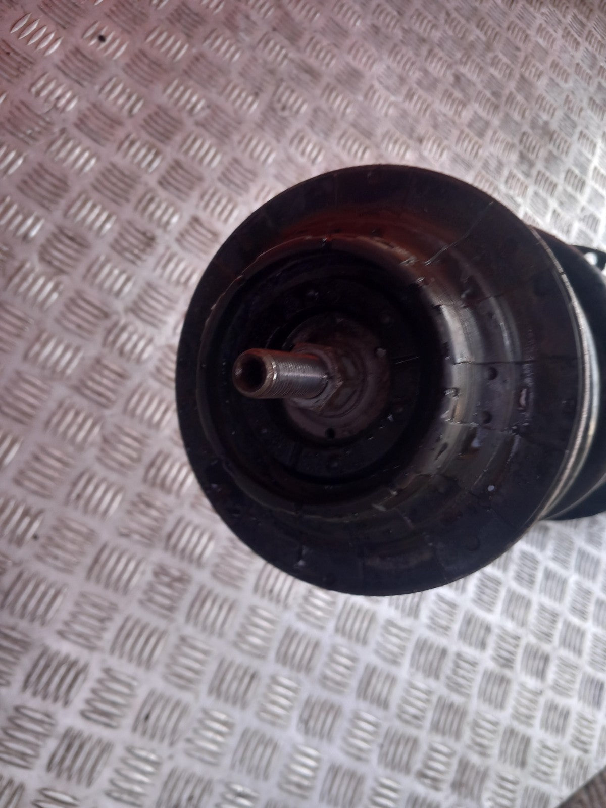 2021 VW Transporter T30 Front Right Suspension Leg Hub 7LA413031K Warranty A412 - Image 6