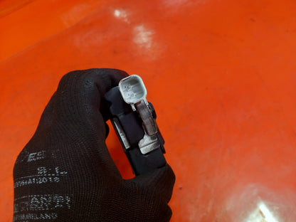 ebay-src:https://i.ebayimg.com/00/s/mtiwmfgxnjaw/z/qcwaaeswbd9qjux8/$_57.jpg
