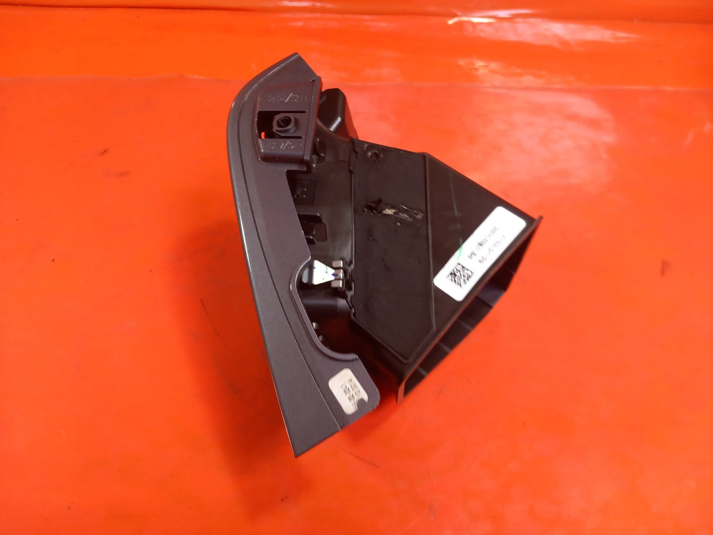 2015 Ford Tourneo Custom Front Left Air Vent BK21-V018B09 Warranty A377 - Image 9