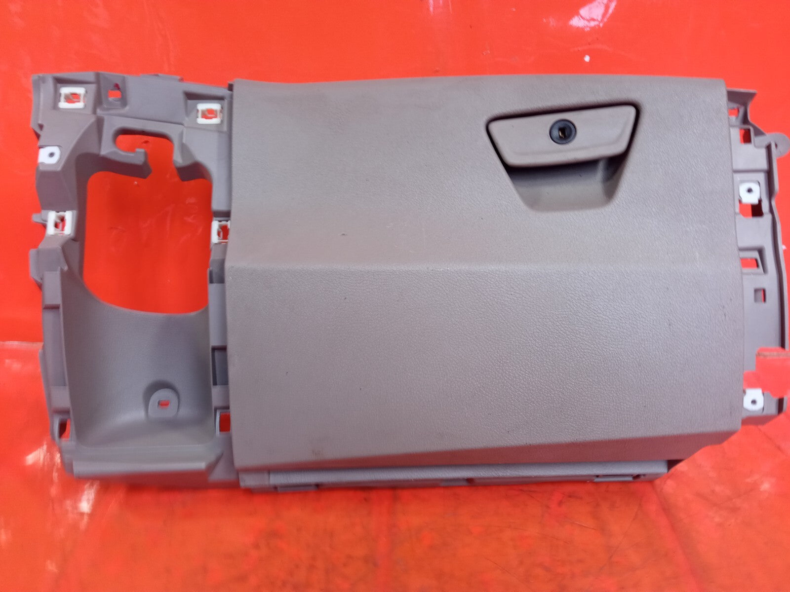 ✅FORD TOURNEO CUSTOM 2.2 DIESEL 2015 GLOVEBOX BK21-V06010-BH31TC Warranty A280 - Image 1