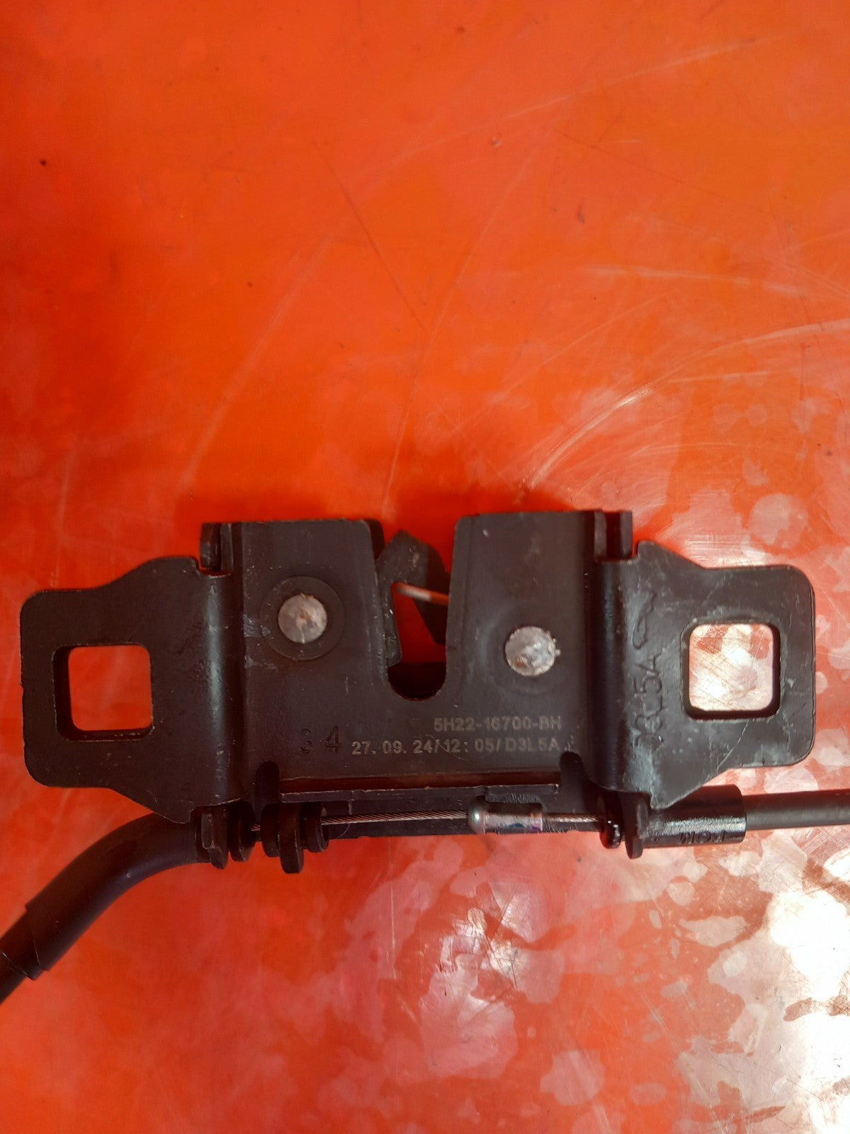 Land Rover Defender L663 3.0 Diesel 2025 Bonnet Catch Latch Lock 5H2216700CH - Image 12