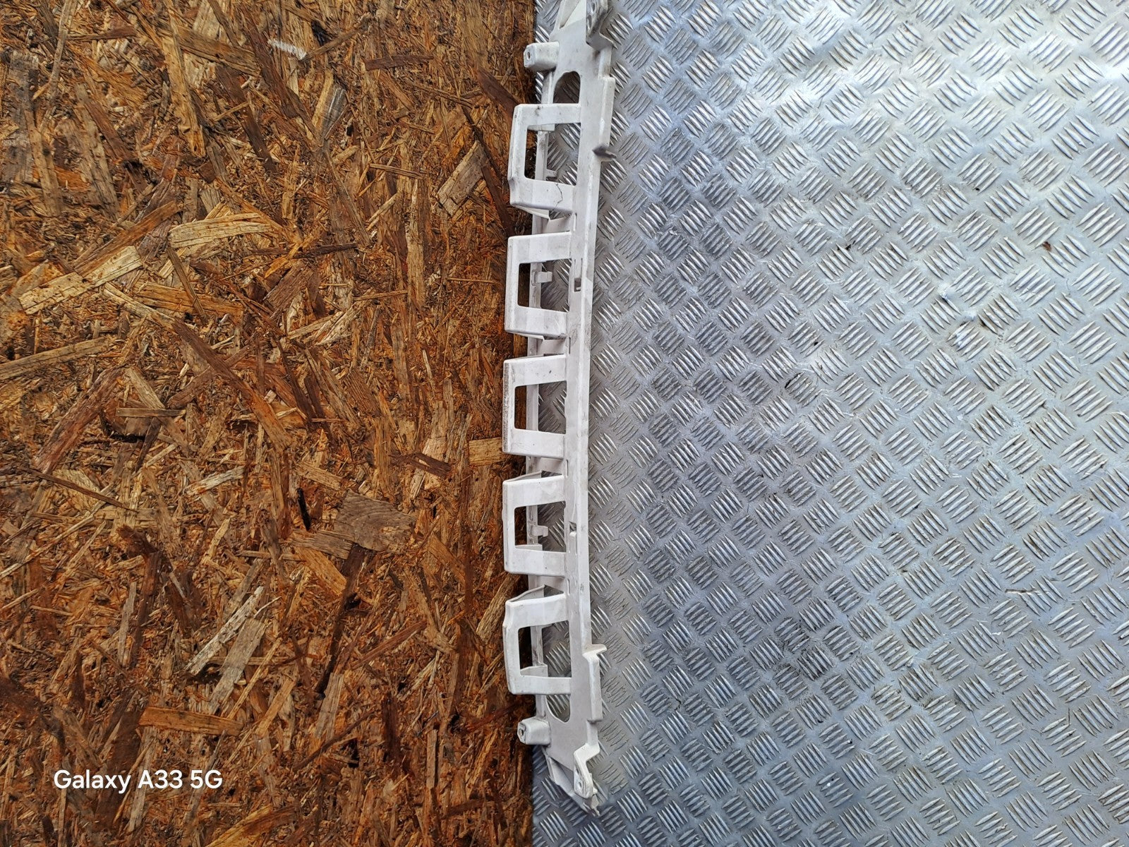 ✅2018 FORD GALAXY ZETEC REAR BUMPER BRACKET EM2B-17E898-A + WARRANTY A301 - Image 7