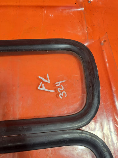 ✅2003 VOLVO FL FRONT CABIN WINDOW GLASSES PAIR LEFT & RIGHT 43R-00082 + WARRANTY - Image 6