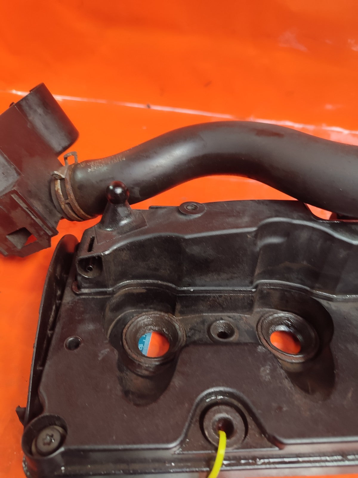 ✅Volkswagen Crafter CR35 2015 2.0 Diesel Oil Filler Pipe Neck 03L115310 A275 - Image 7