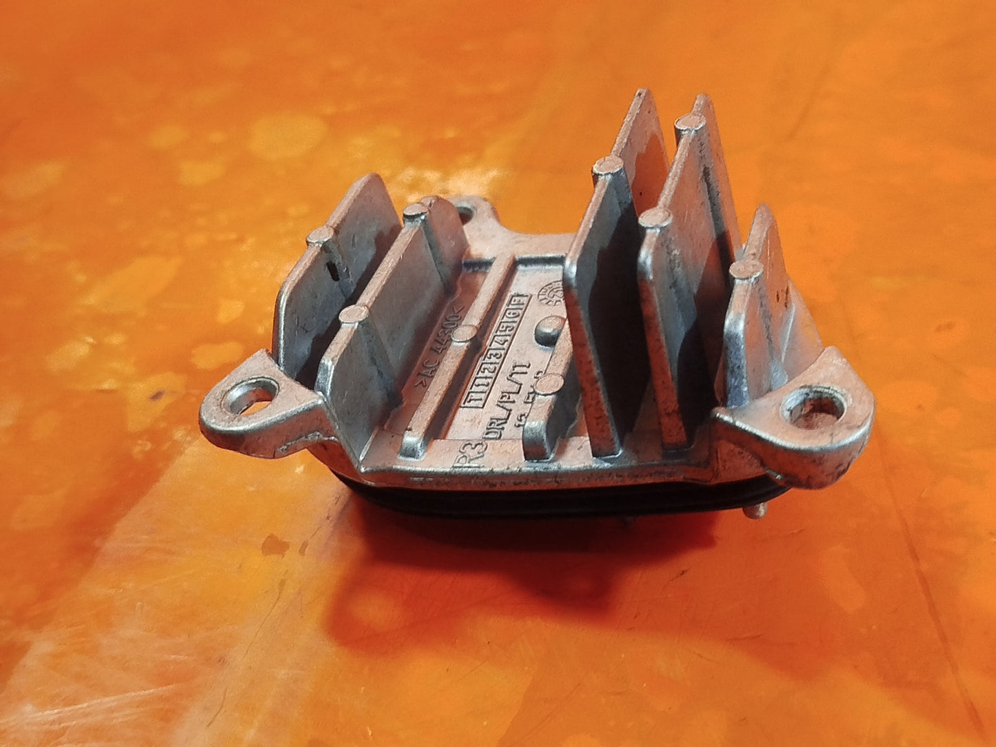 ebay-src:https://i.ebayimg.com/00/s/mtiwmfgxnjaw/z/g1aaaeswumrpgort/$_57.jpg