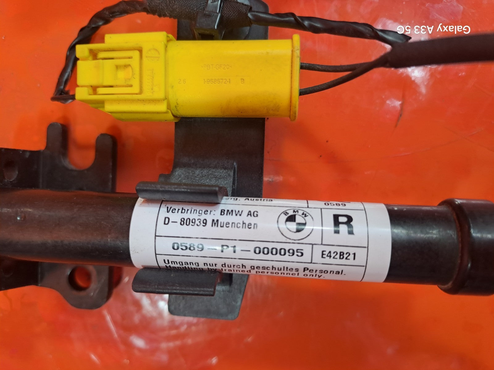 ✅BMW 330E G21 2.0 PETROL 2022 PEDESTRIAN PROTECTION BONNET ACTUATOR PAIR 7449429 - Image 8