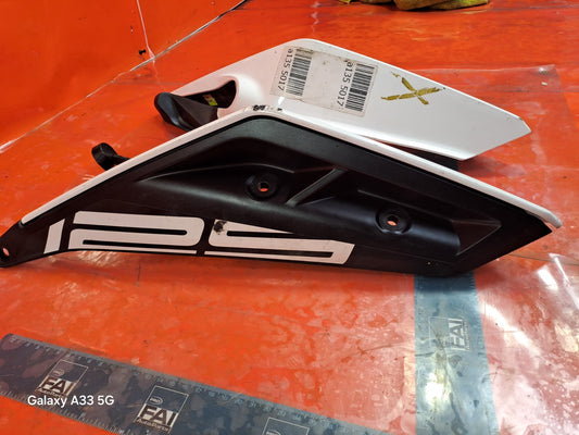 ✅KTM 125 Duke Petrol 2019 Seat Cowl Lower Trim Plastic Cover Pair JP181005 A135 - Image 2