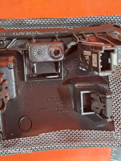 ebay-src:https://i.ebayimg.com/00/s/mtywmfgxmjaw/z/bd0aaeswsttpeu6j/$_57.jpg