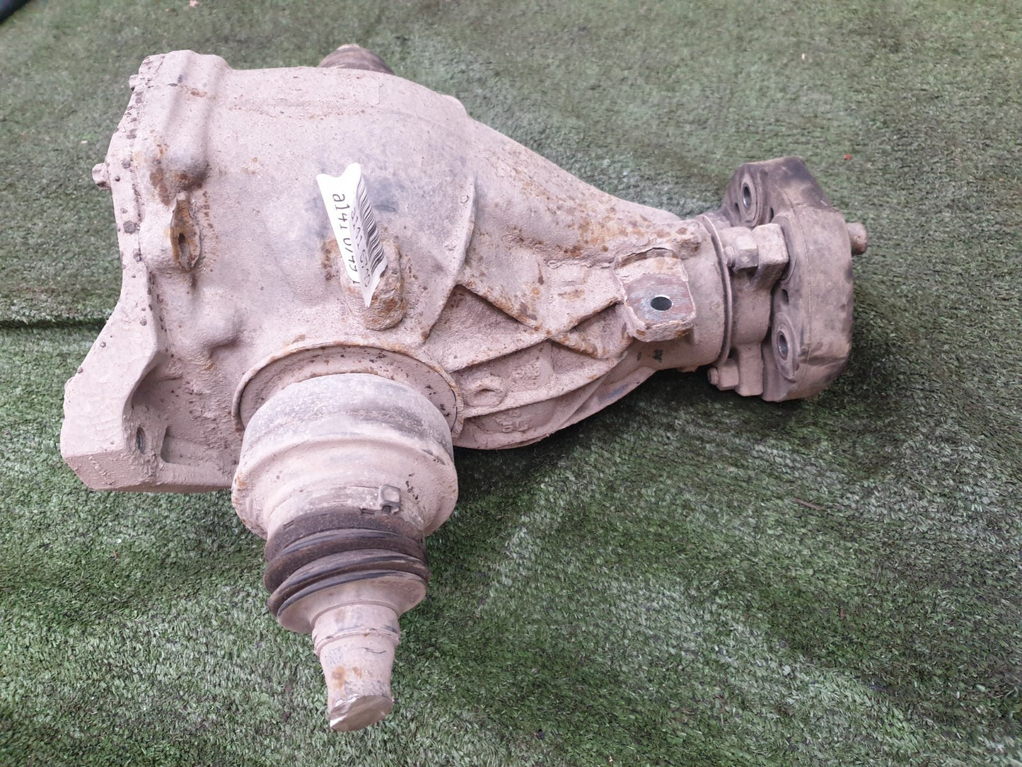 ✅2013 MERCEDES W212 AMG 2.1D REAR AXLE DIFFERENTIAL RATIO 2.47 2123507906 A141 - Image 5