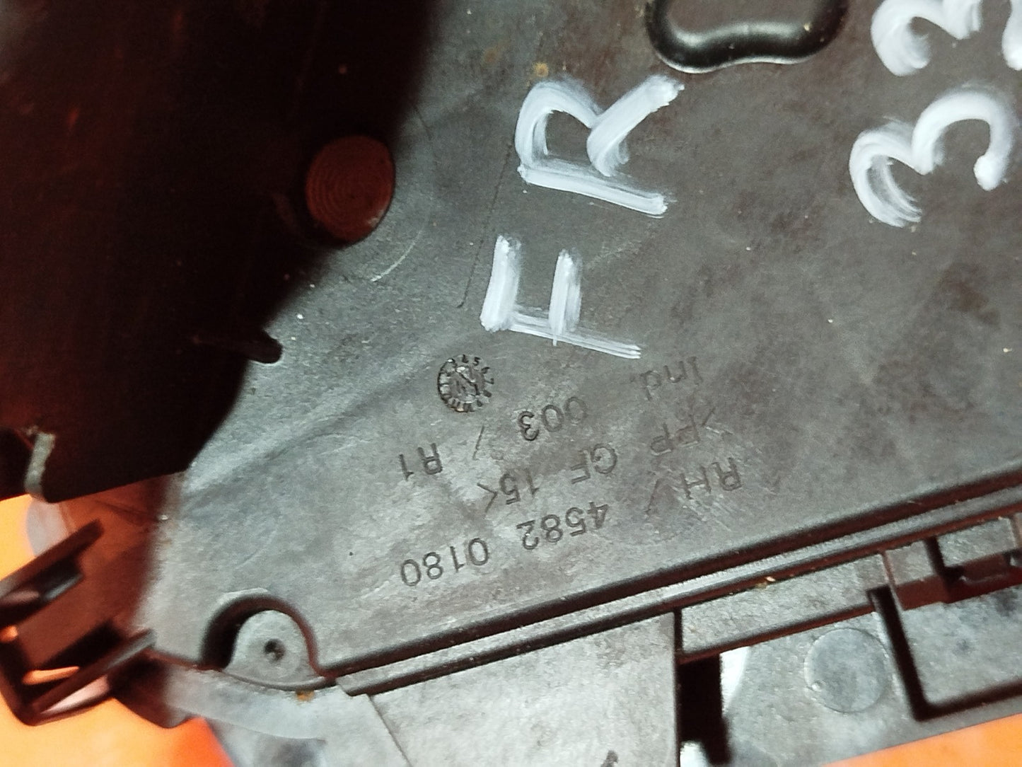 ebay-src:https://i.ebayimg.com/00/s/mtiwmfgxnjaw/z/gfyaaeswikzpb3f~/$_57.jpg