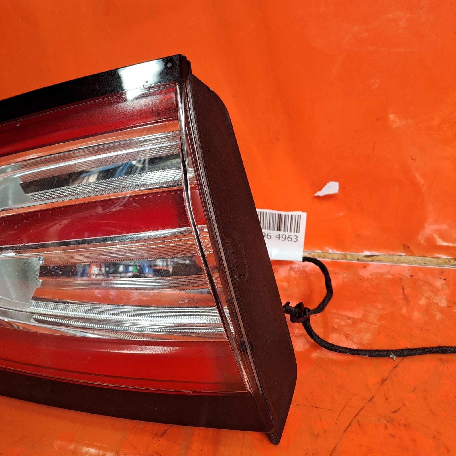 ✅2017 FORD GALAXY MK4 REAR RIGHT INNER TAIL LIGHT EM2B-13A603-AH + WARRANTY A296 - Image 4