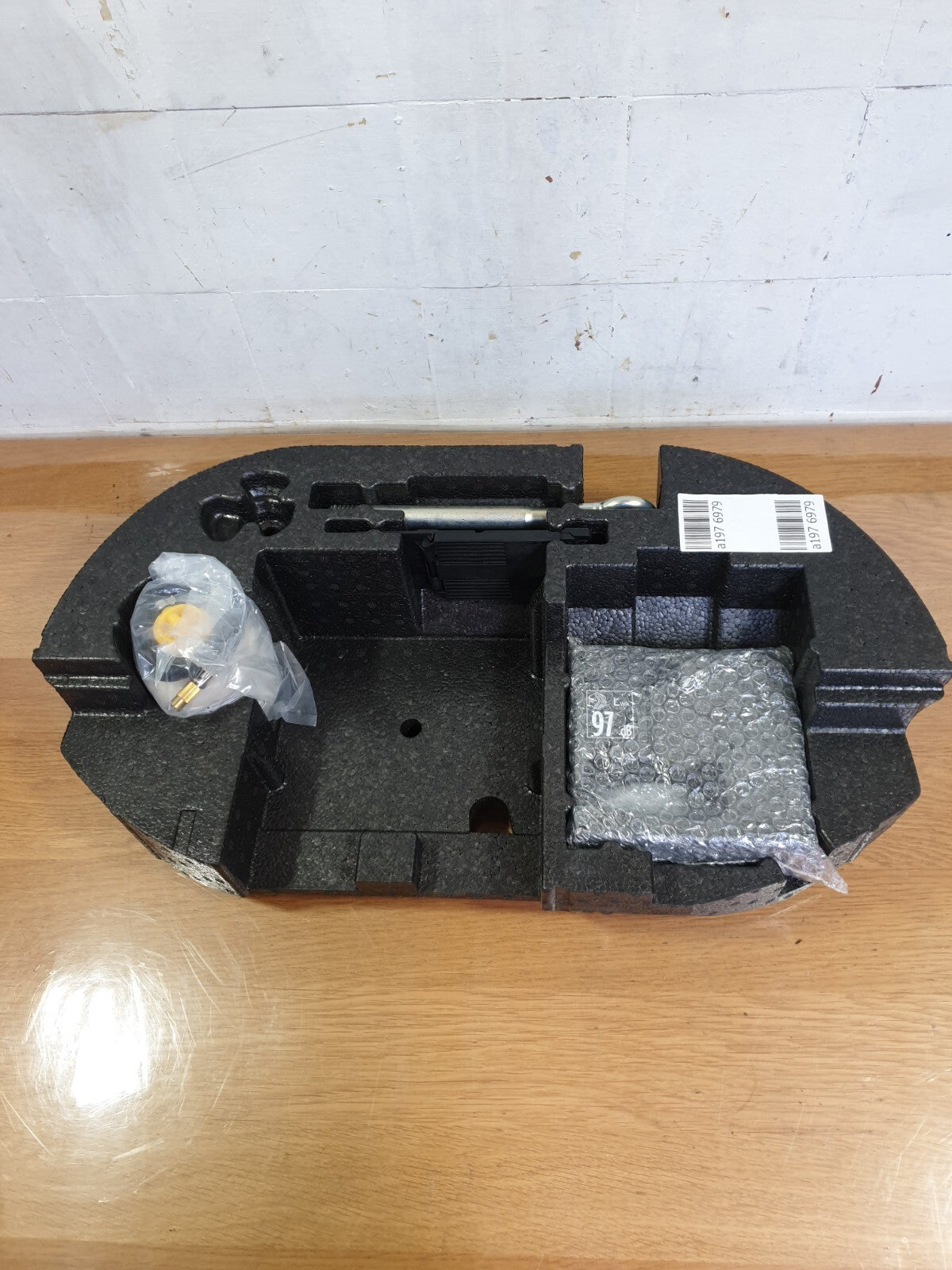 ✅2020 PEUGEOT 208 ALLURE EV TYRE REPAIR KIT & FOAM + WARRANTY A197 - Image 8