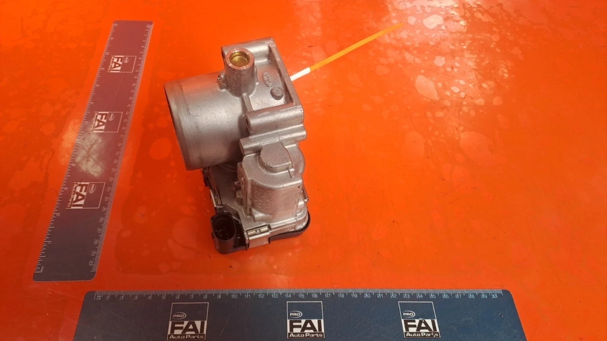 ebay-src:https://i.ebayimg.com/00/s/otawwde2mda=/z/dkqaaeswdqfqwlgv/$_57.jpg