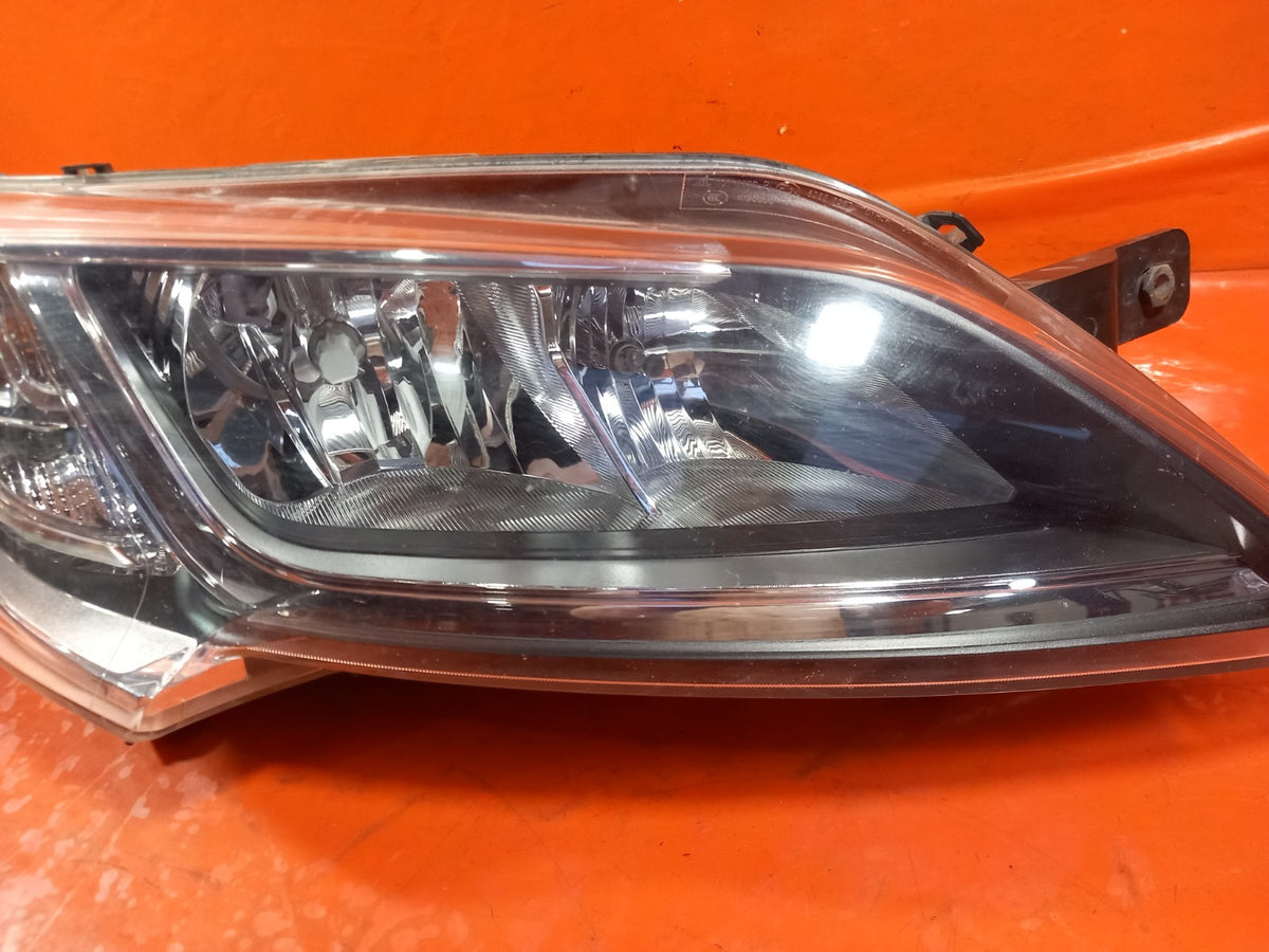 Citroen Relay 35 MK3 2017 Front Right Headlight 1374294080 Warranty A423 - Image 4