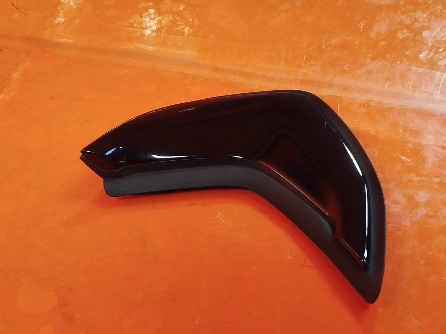 ebay-src:https://i.ebayimg.com/00/s/mtiwmfgxnjaw/z/06eaaeswtybpykax/$_57.jpg