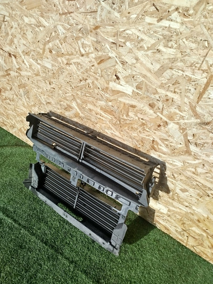 ✅FORD MONDEO MK5 2.0 DIESEL 2016 RADIATOR AIR SHUTTER FLAP Warranty A259 - Image 2