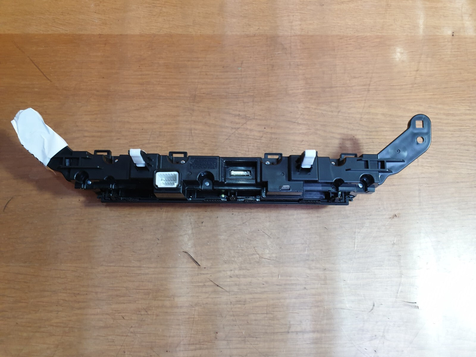 ebay-src:https://i.ebayimg.com/00/s/mtiwmfgxnjaw/z/tgyaaoswnrtmkozq/$_57.jpg