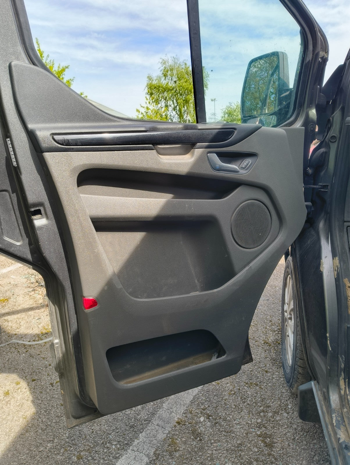 ✅2019 Ford Transit Custom Front Left Door Card Panel + Warranty A383 - Image 1