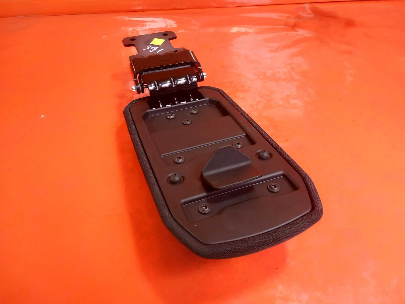 2024 Dacia Jogger Centre Console Armrest 969205235R Warranty A391 - Image 7