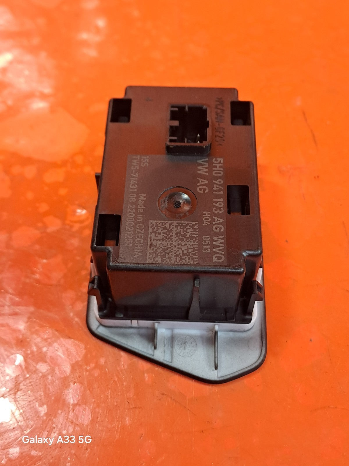 ebay-src:https://i.ebayimg.com/00/s/mtywmfgxmjaw/z/d88aaeswwddpb-bf/$_57.jpg