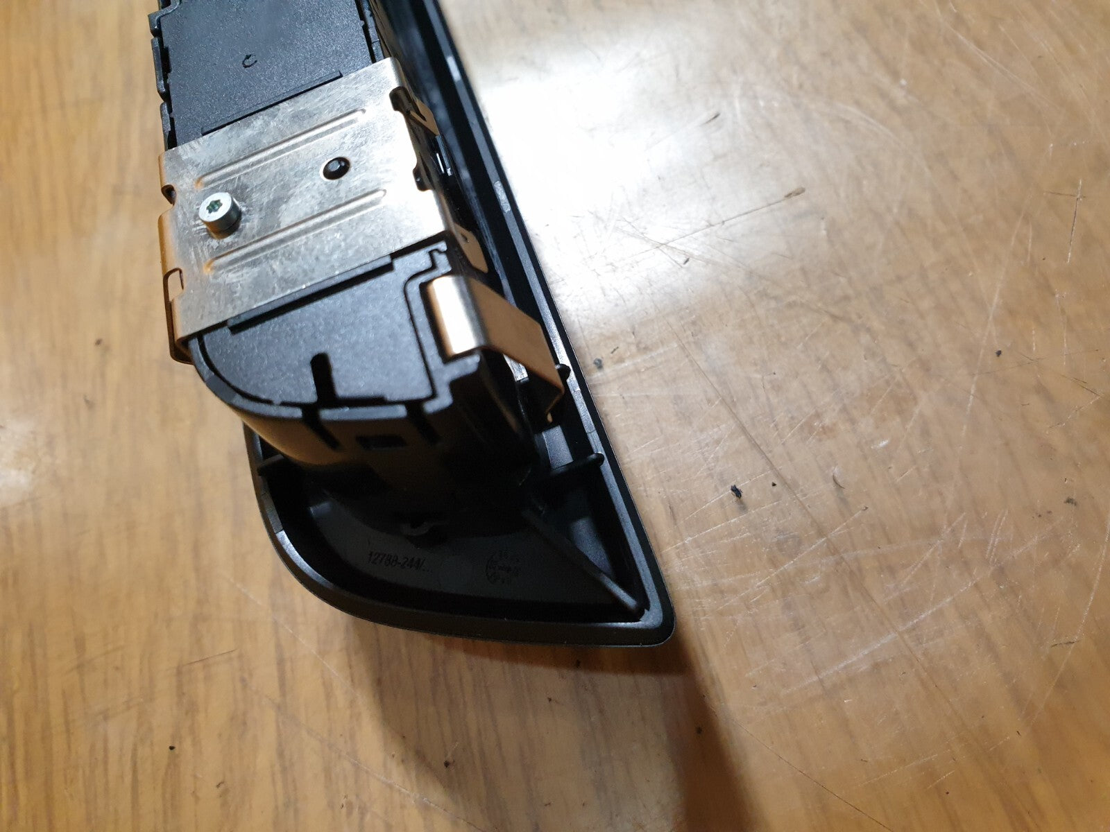 2023 BMW 1 Series F40 Audio Radio Control Switch Panel 5A47C50 Warranty A151 - Image 8
