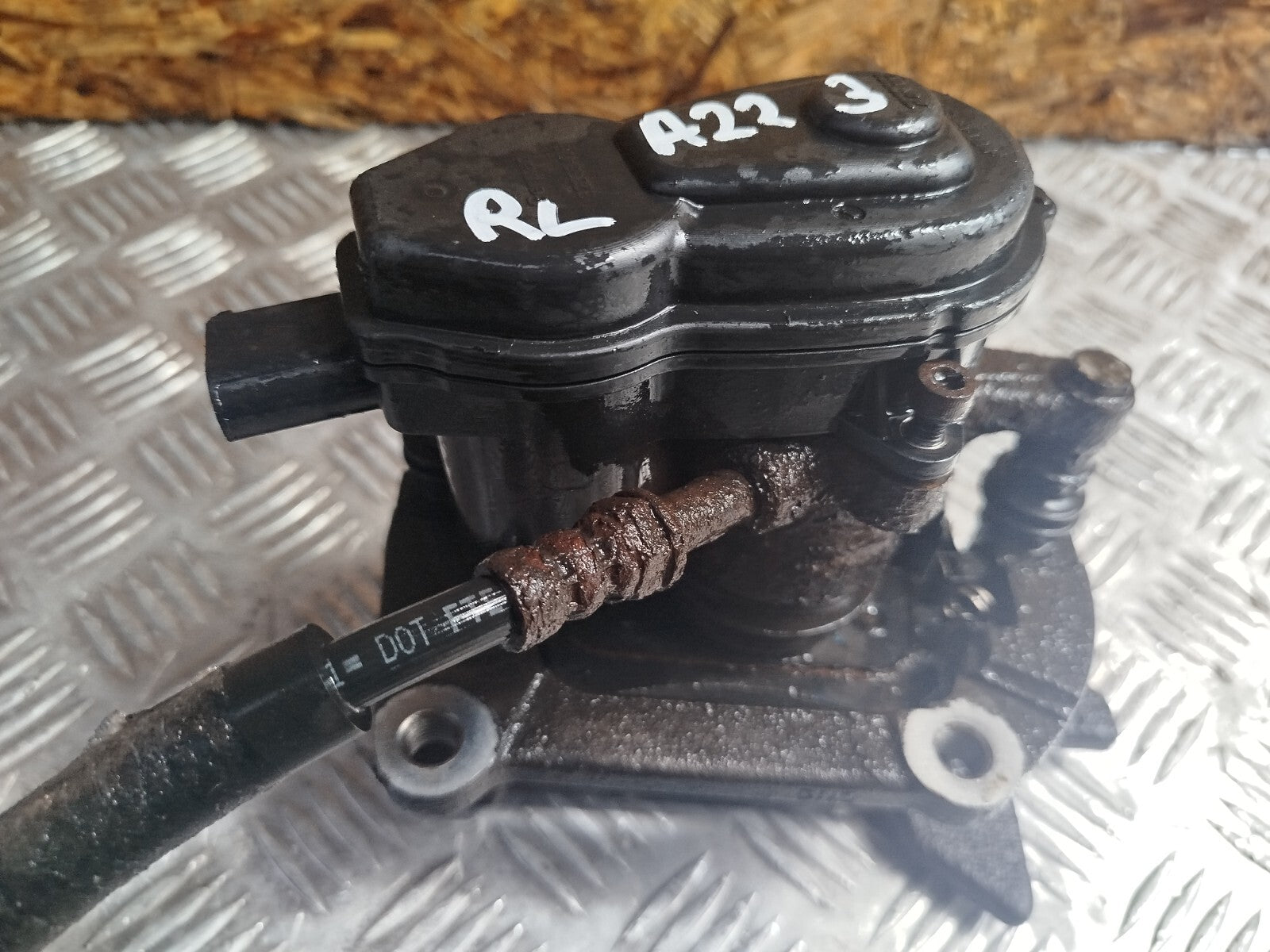 ✅AUDI A5 S LINE 2.0 PETROL 2010 REAR LEFT BRAKE CALIPER 32335478 Warranty A223 - Image 11